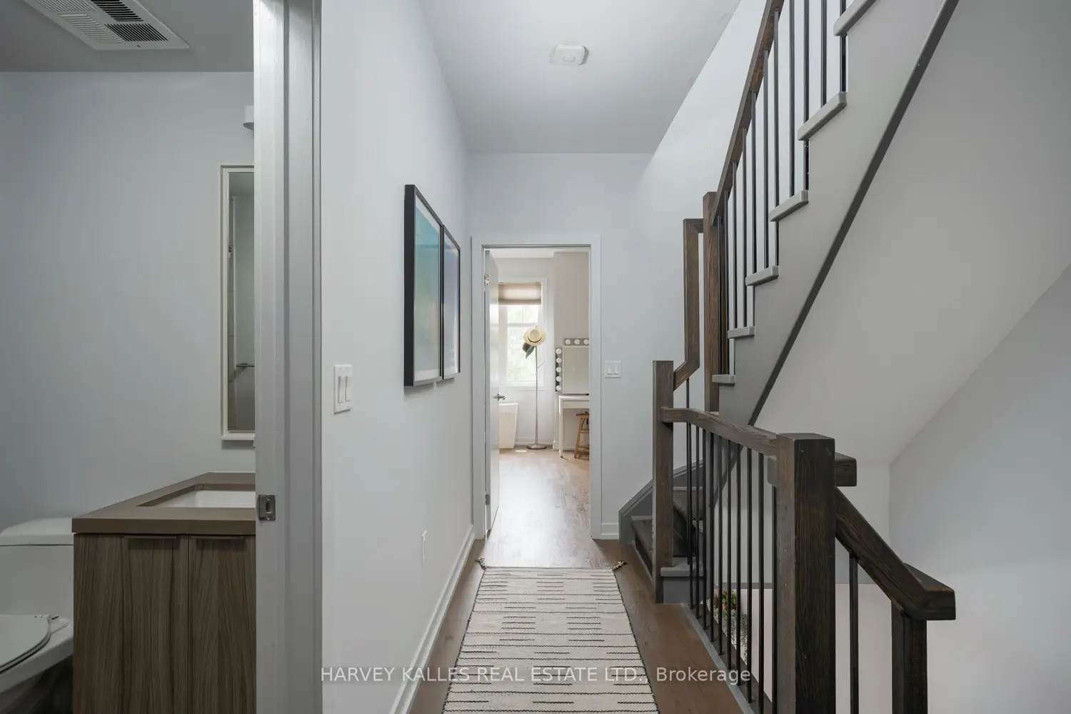 Additional image 4 of 140 Broadview Avenue 45