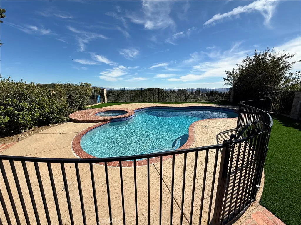 Additional image 9 of 12044 Shadow Ridge Way, Northridge, CA 91326