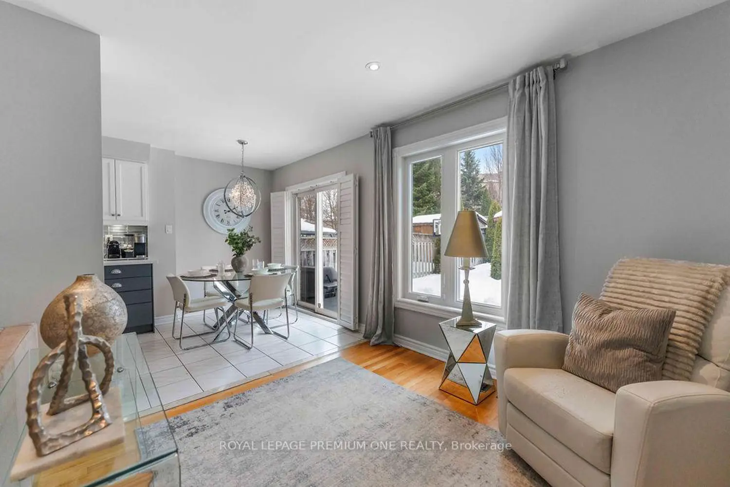 Additional image 3 of 99 Senator Way