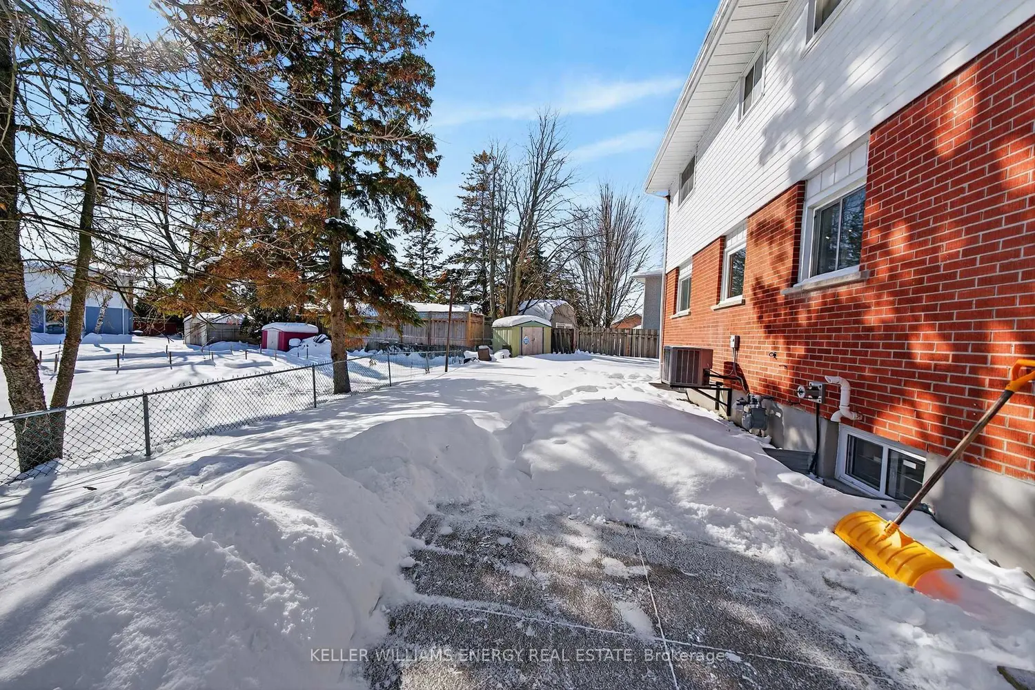 Additional image 20 of 40 Robertson Lane