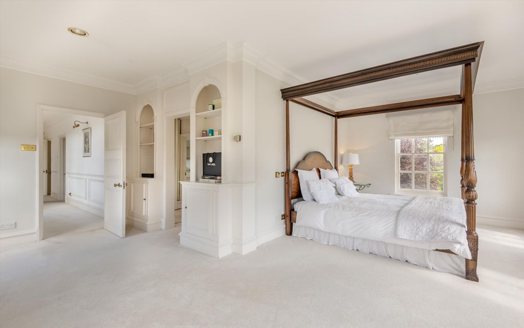 Additional image 15 of 7 bed detached house for saleMoney Row Green, Holyport, Berkshire SL6
