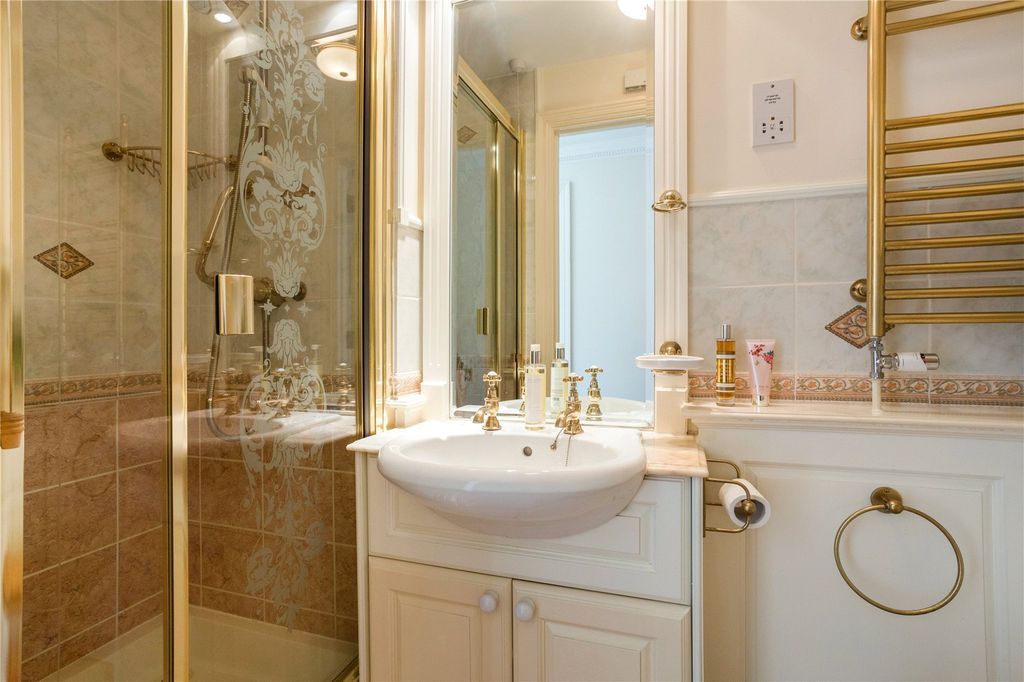 Additional image 10 of 2 bed flat for saleGrand Parade, Bath BA2