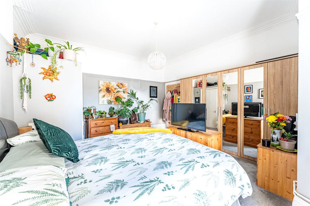 Additional image 11 of 3 bed flat for saleSt. Pauls Road, Weston-Super-Mare, Somerset BS23