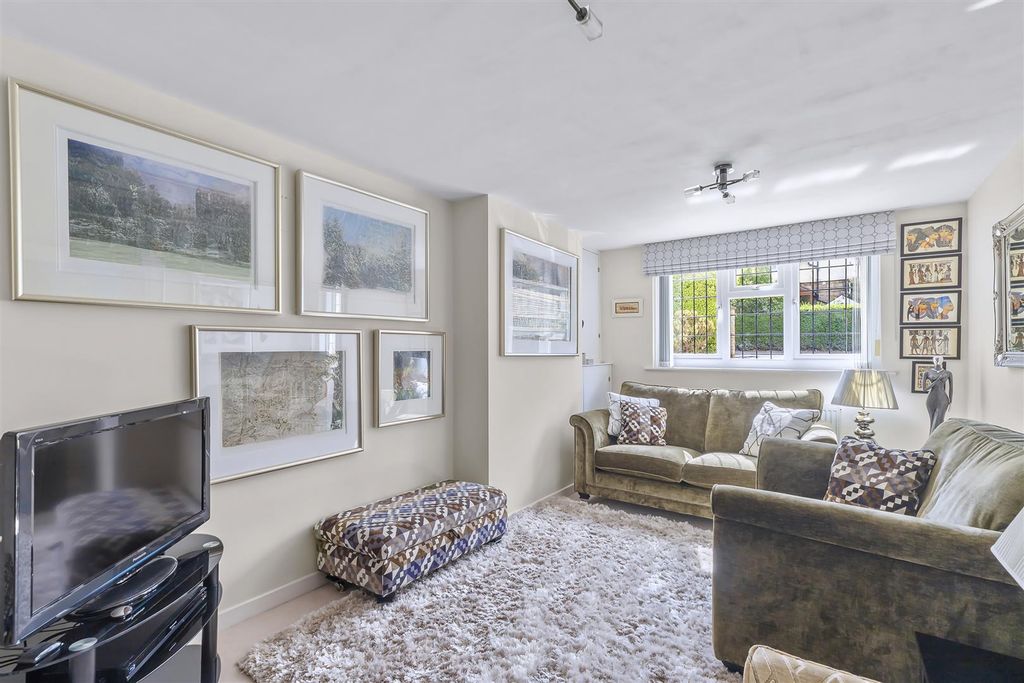 Additional image 7 of 6 bed detached house for saleBolling Road, Ilkley LS29