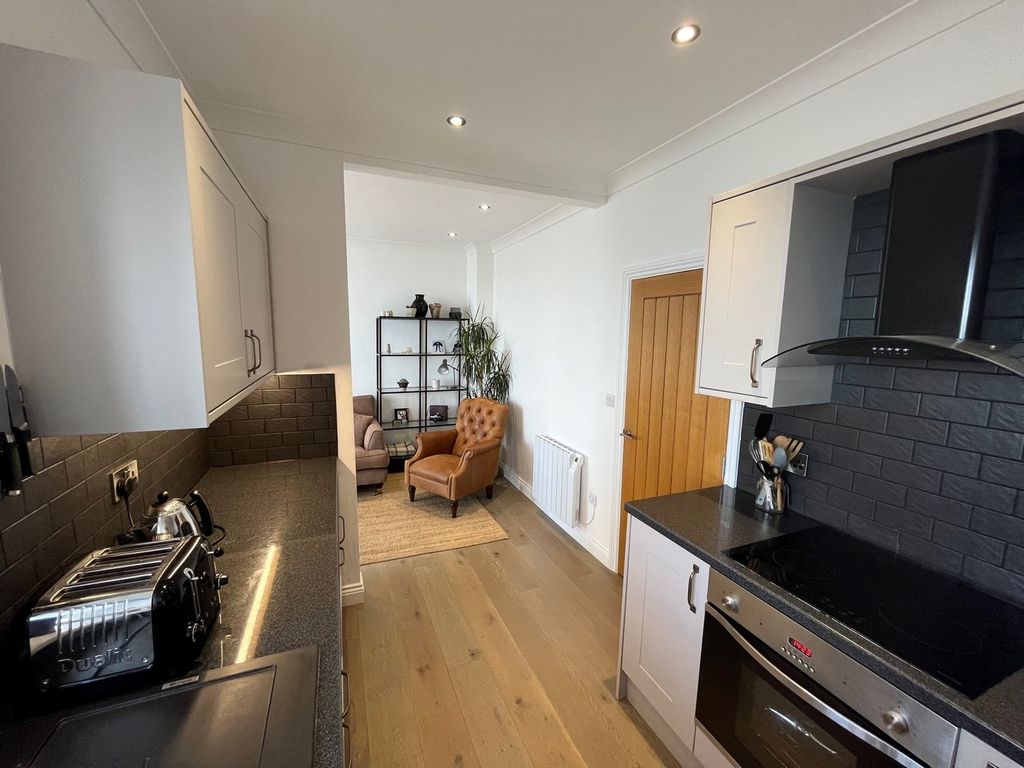 Additional image 15 of 2 bed flat for saleSouth John Street, New Quay SA45