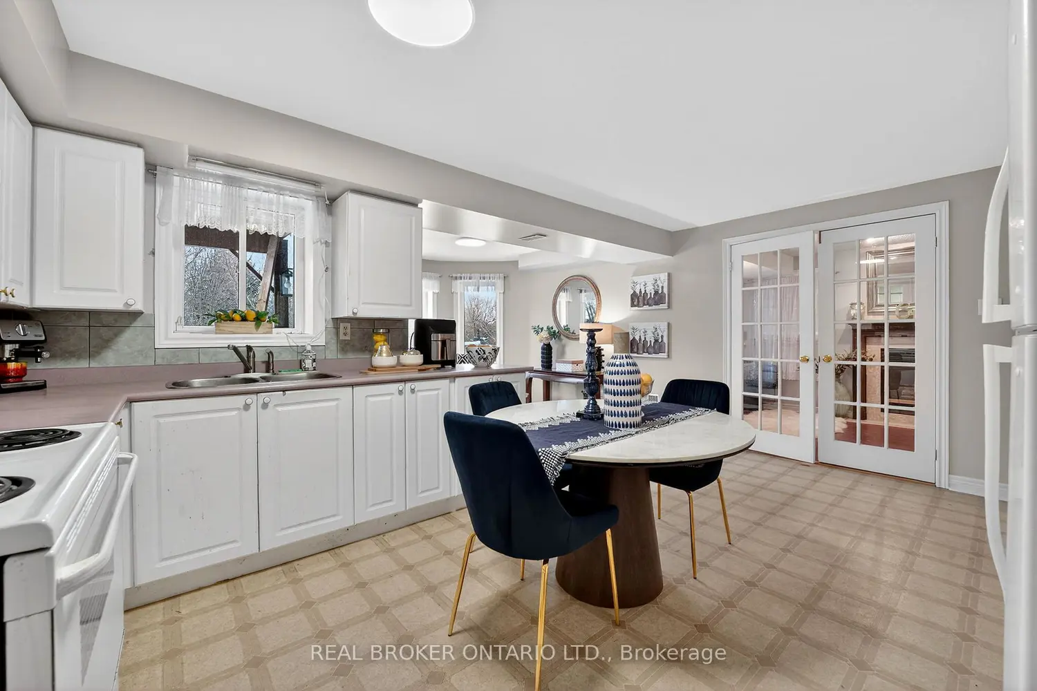 Additional image 14 of 39 Pinebrook Circle