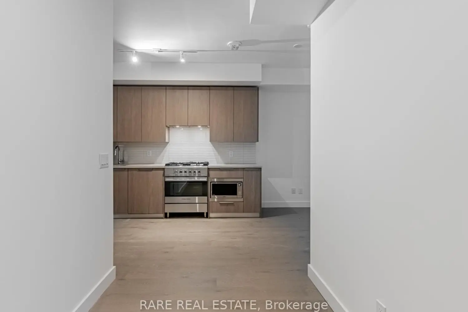 Additional image 4 of 160 Kingsway Crescent 505
