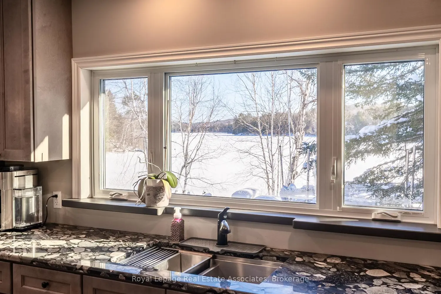 Additional image 7 of 196 Circle Road