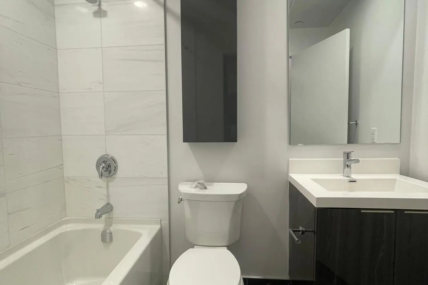 Additional image 9 of 20 O'neill Road 235