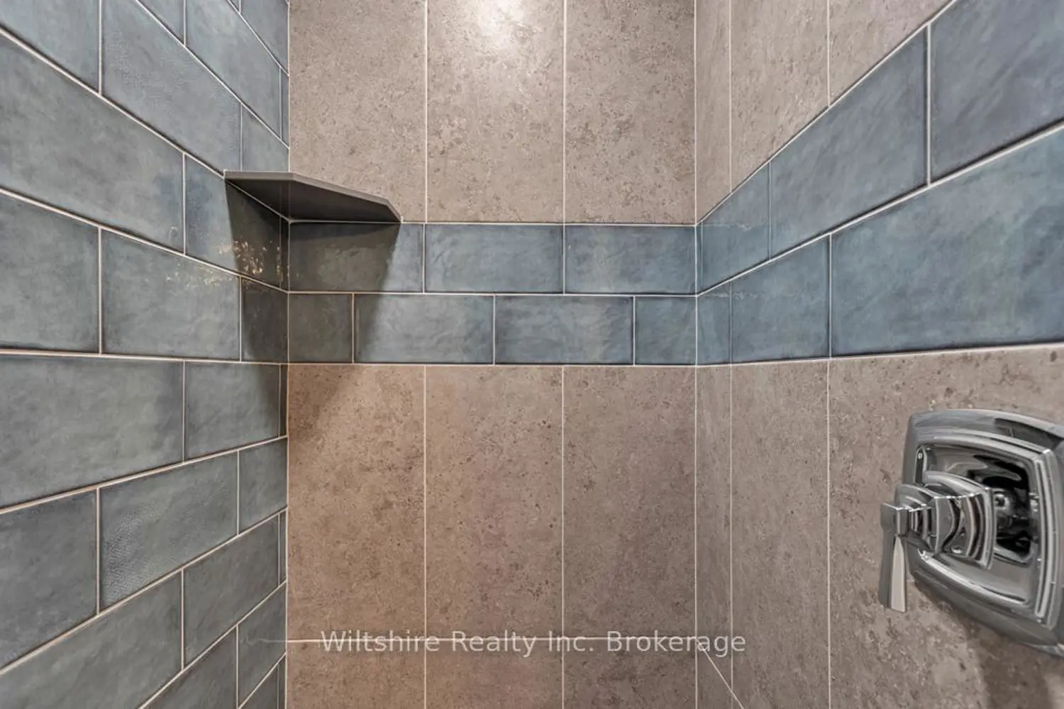 Additional image 4 of 335 Talbot Street