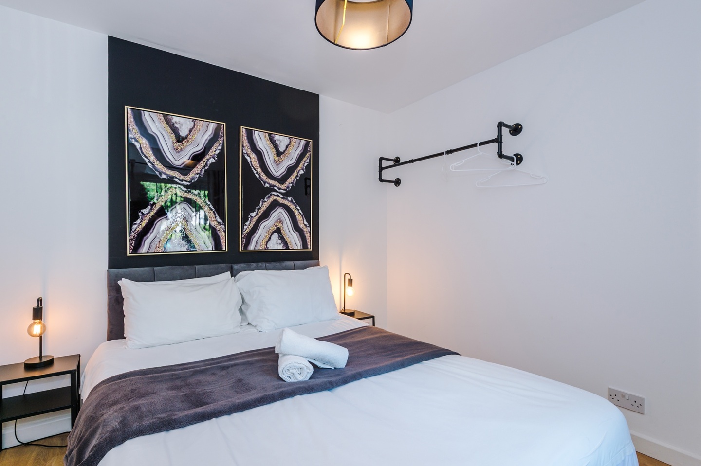 4 Bed Semi-Detached House, Wynn Street, B15, N1 7GU