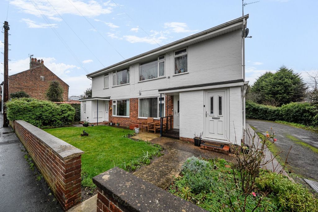 8 bed flat for saleGeorge Street, Cottingham HU16