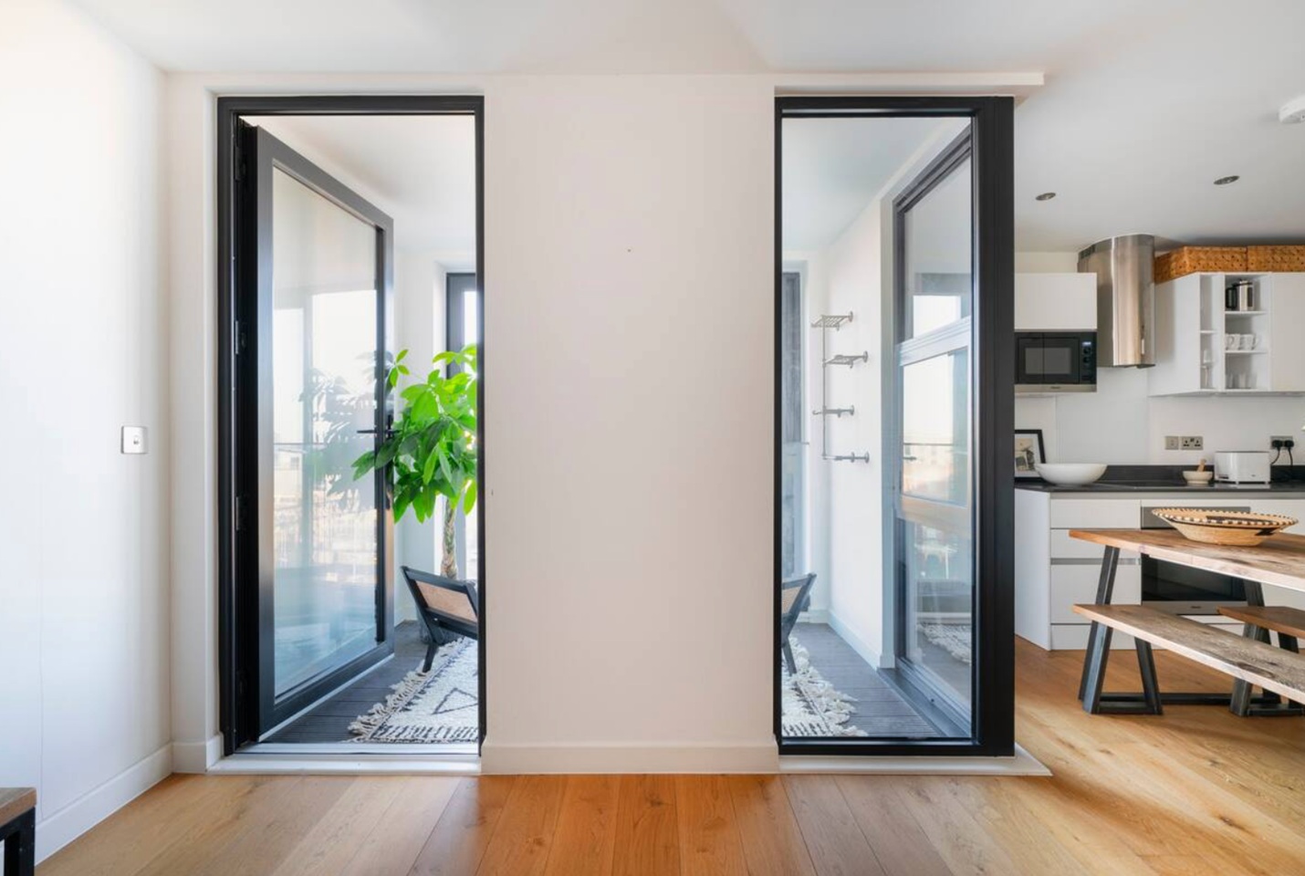 Additional image 4 of 1 Bed Flat, Margerie Court, E2, N1 7GU