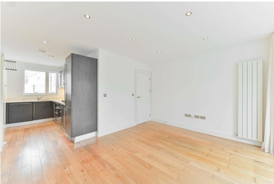 Additional image 3 of 2 Bed Semi-Detached House, Gerards Place, SW4, N1 7GU