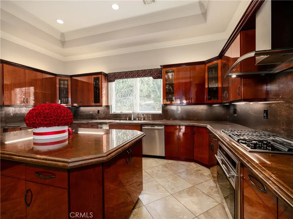 Additional image 62 of 18047 Karen Drive, Encino, CA 91316