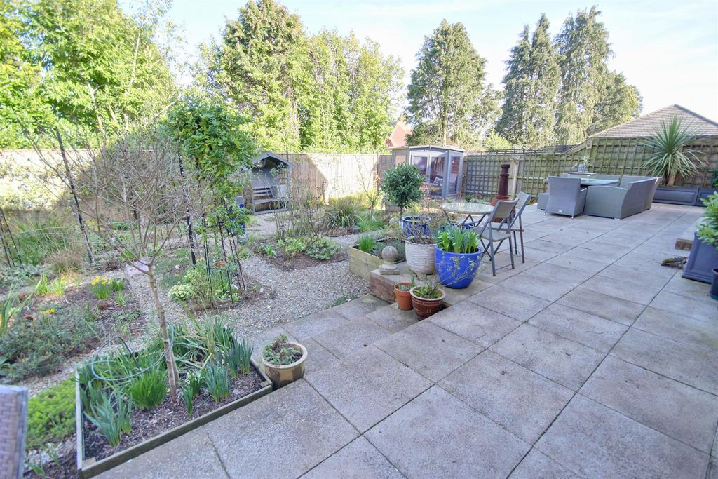 Additional image 27 of 5 bed detached house for saleGallows Lane, Beverley HU17
