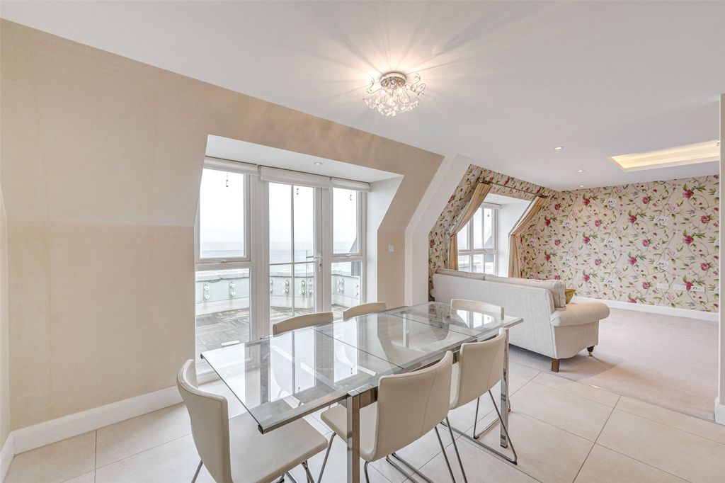 Additional image 19 of 3 bed flat for saleMarine Parade, Worthing, West Sussex BN11