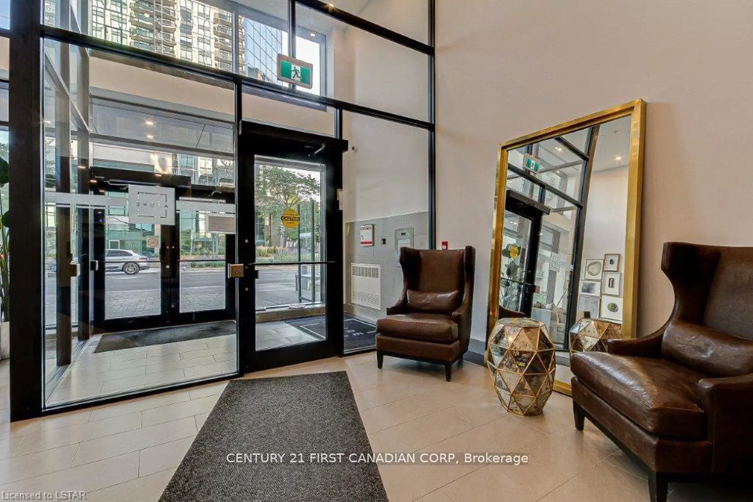 505 Talbot Street 709 photo 2