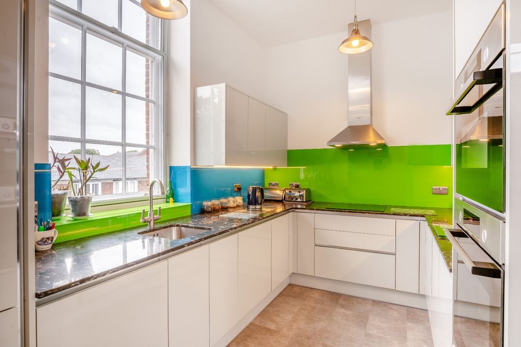 Additional image 3 of 3 bed flat for sale1761 Building, City Walls Road, Chester CH1