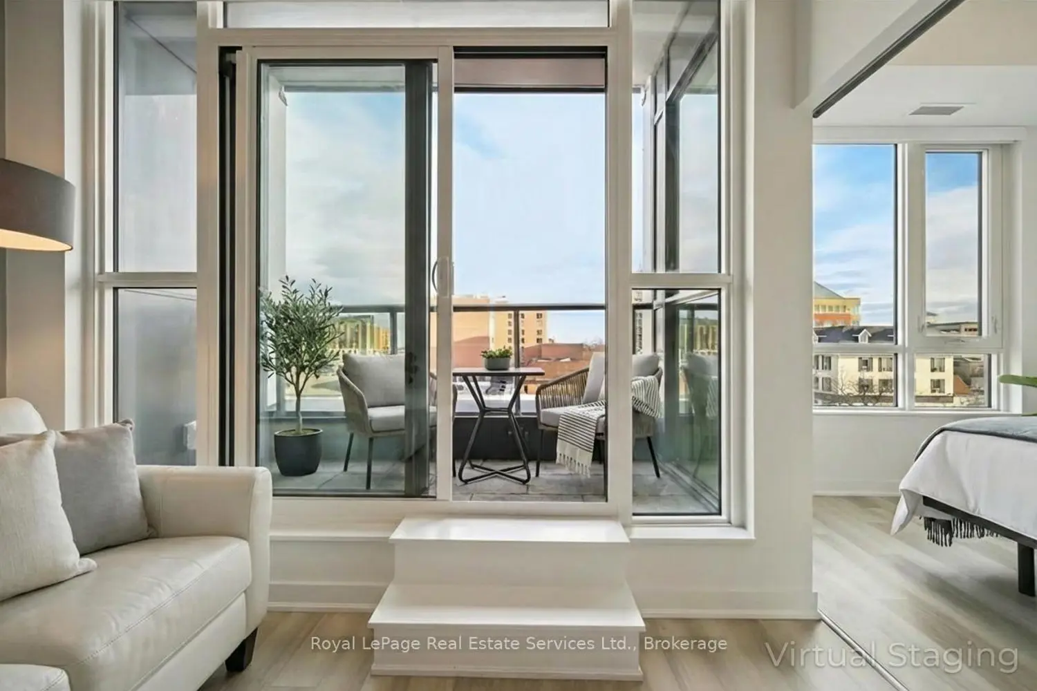 Additional image 8 of 2007 James Street 308