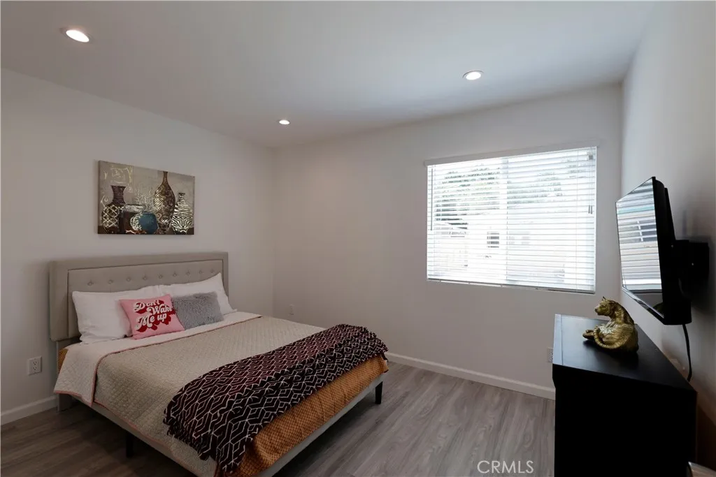 Additional image 22 of 18623 Bryant Street, Northridge, CA 91324