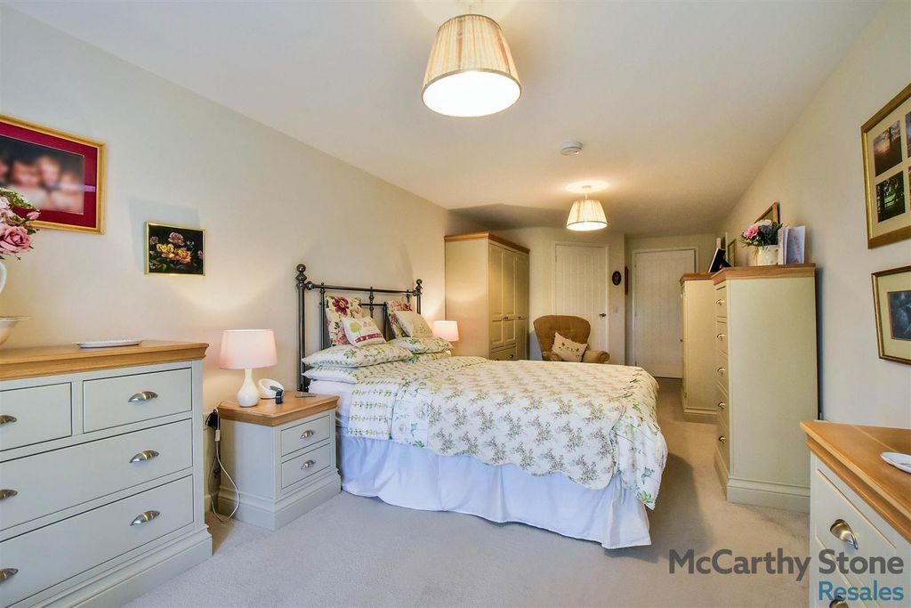 Additional image 12 of 2 bed flat for saleNorthwich Road, Knutsford, Cheshire WA16