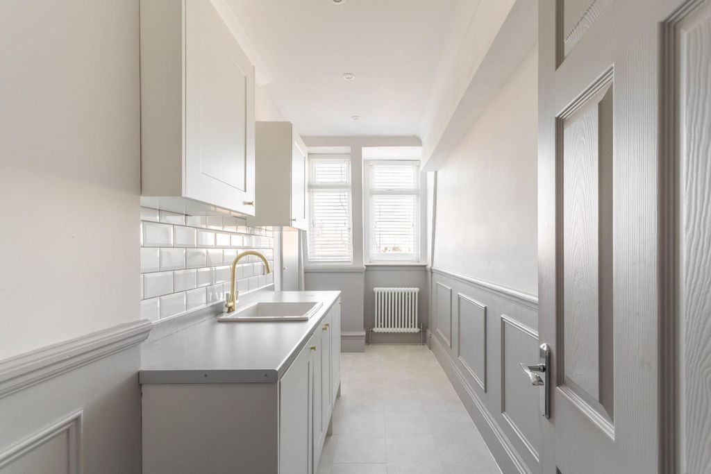 Additional image 16 of 4 bed flat for saleFirst Avenue, Hove BN3