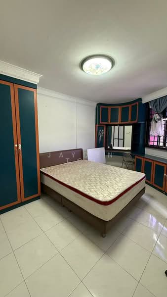 Additional image 3 of 339B Sembawang Close