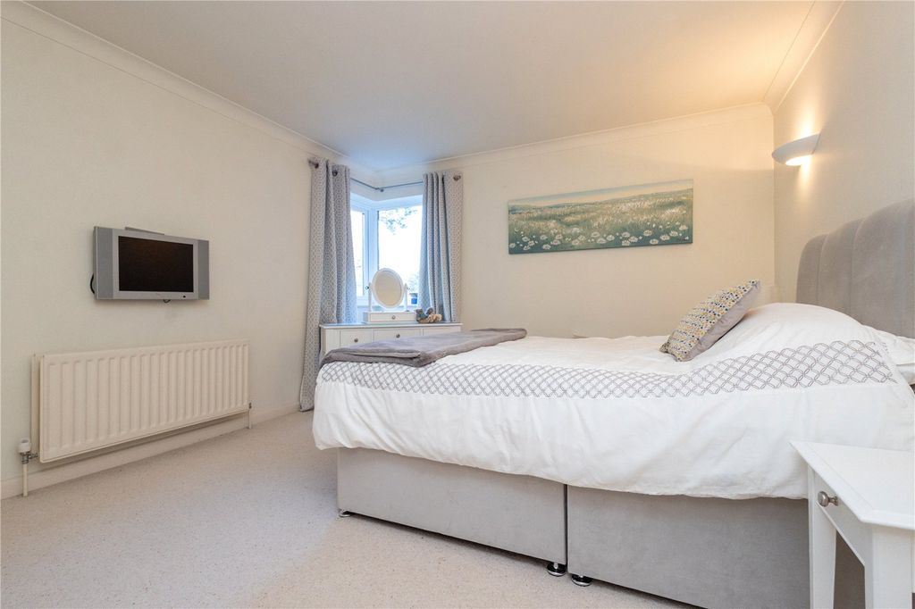 Additional image 20 of 3 bed flat for saleSandbanks Road, Poole, Dorset BH14