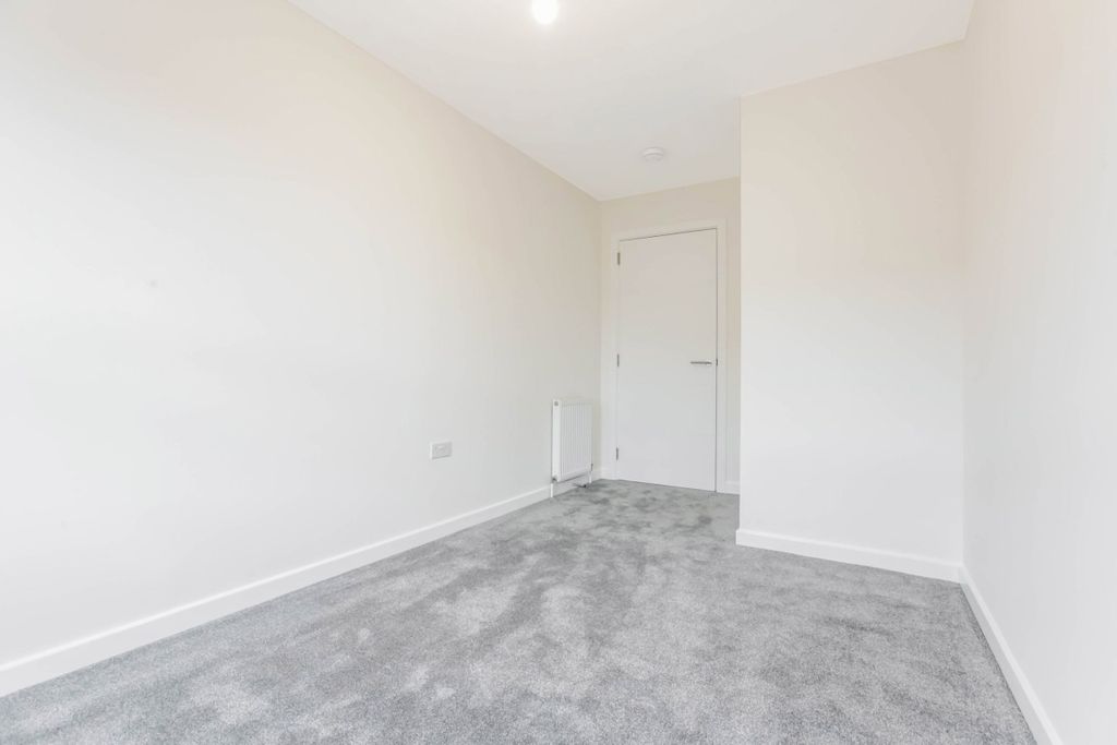 Additional image 9 of 3 bed flat for saleFlat 55 Canal Quarter, Winchburgh EH52