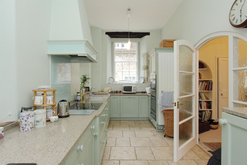 Additional image 2 of 2 bed flat for saleThe Close, Salisbury SP1