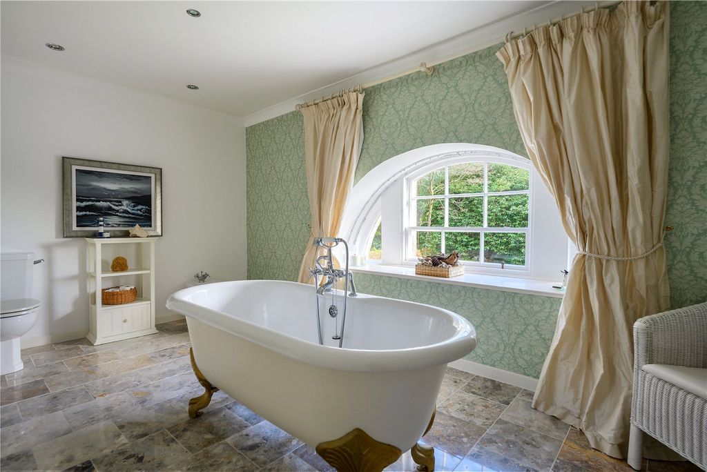 Additional image 12 of 9 bed detached house for saleThe Stables, Woodland Park, Alva, Clackmannanshire FK12