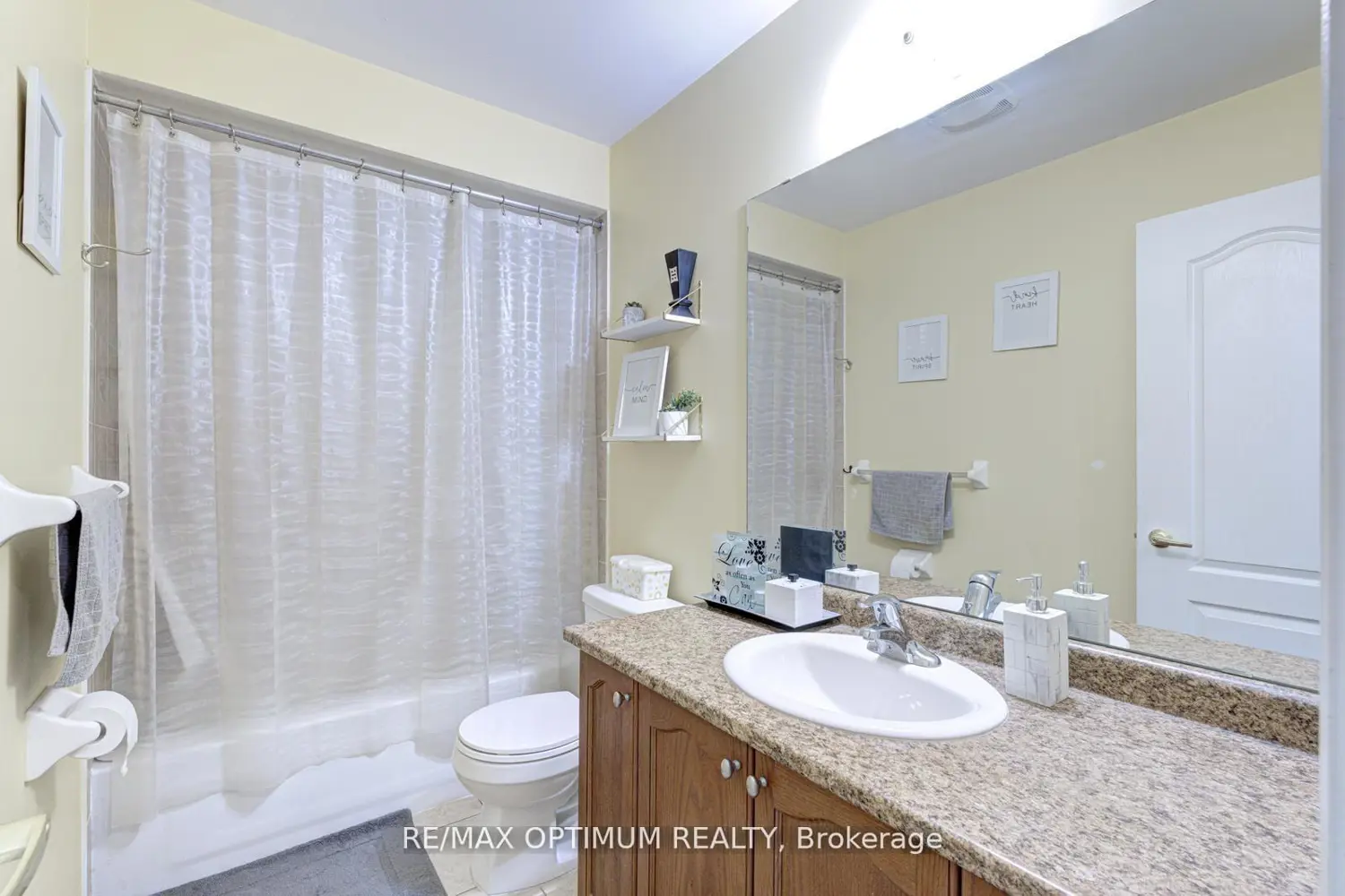 Additional image 18 of 56 Arizona Drive