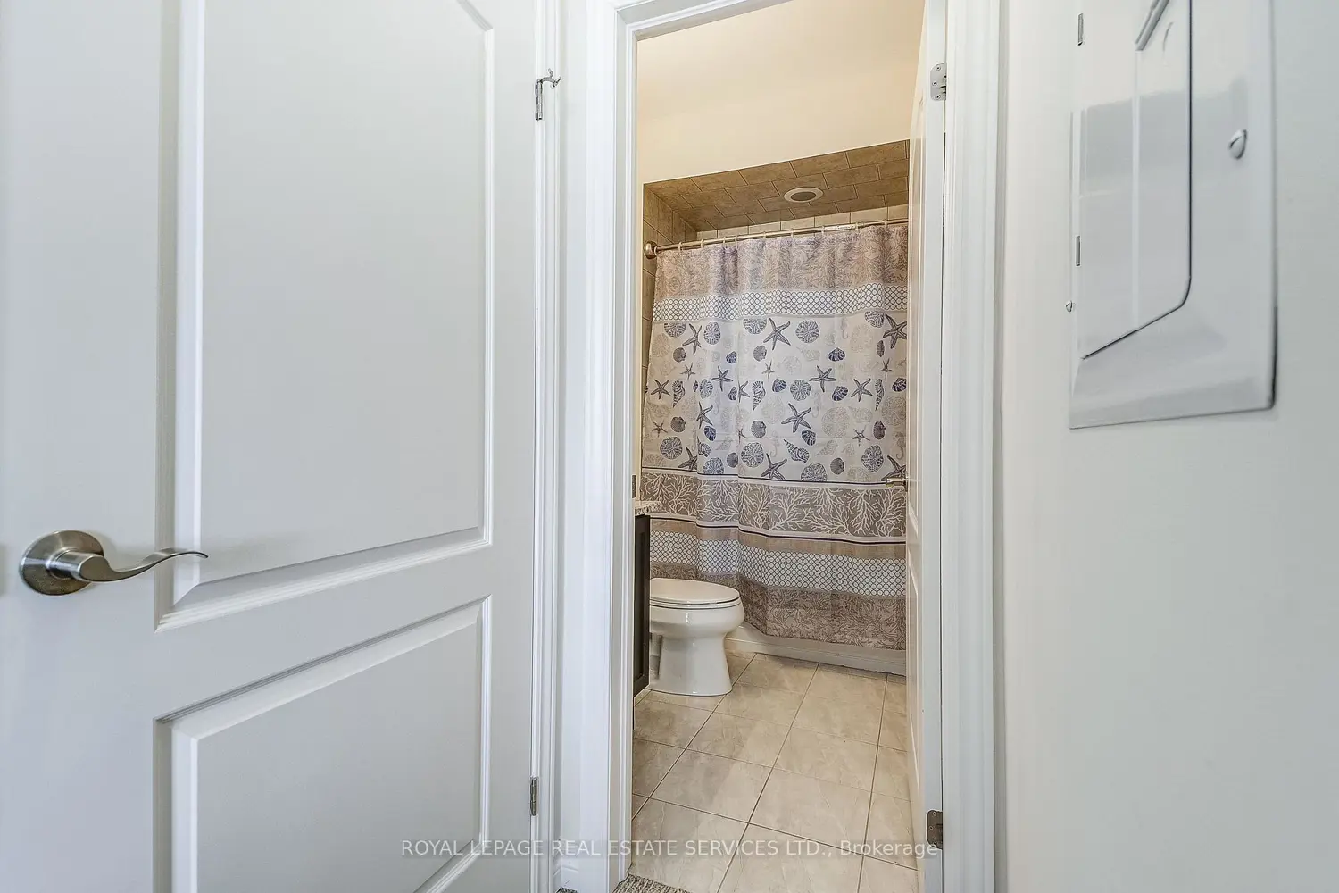 Additional image 16 of 1360 Costigan Road 211