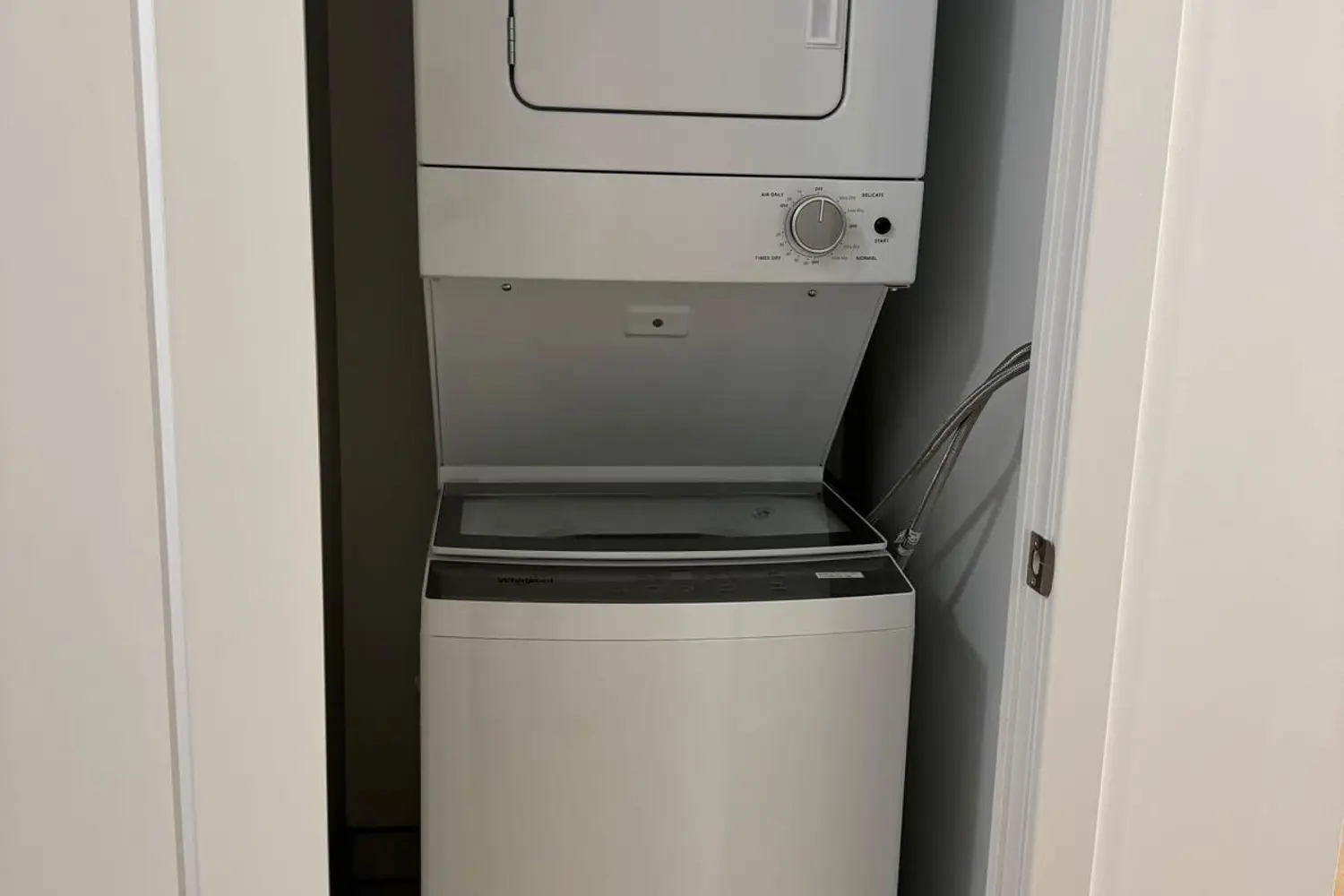 Additional image 9 of 2545 Simcoe Street 338