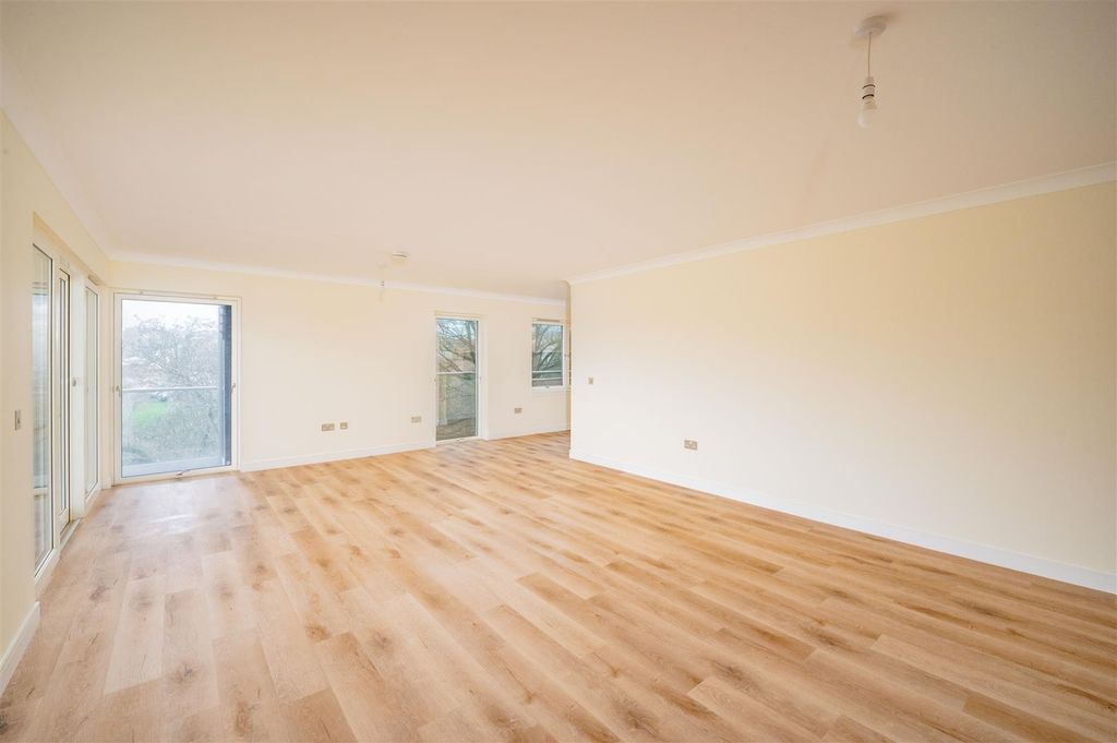 Additional image 6 of 3 bed flat for saleMortimer Street, Monifieth DD5