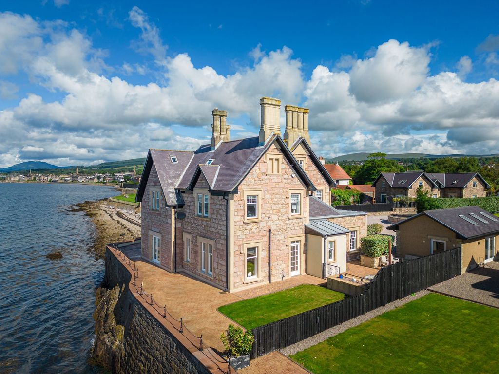 Additional image 3 of 5 bed villa for saleThe View, Rockfort, East Clyde Street, Helensburgh G84