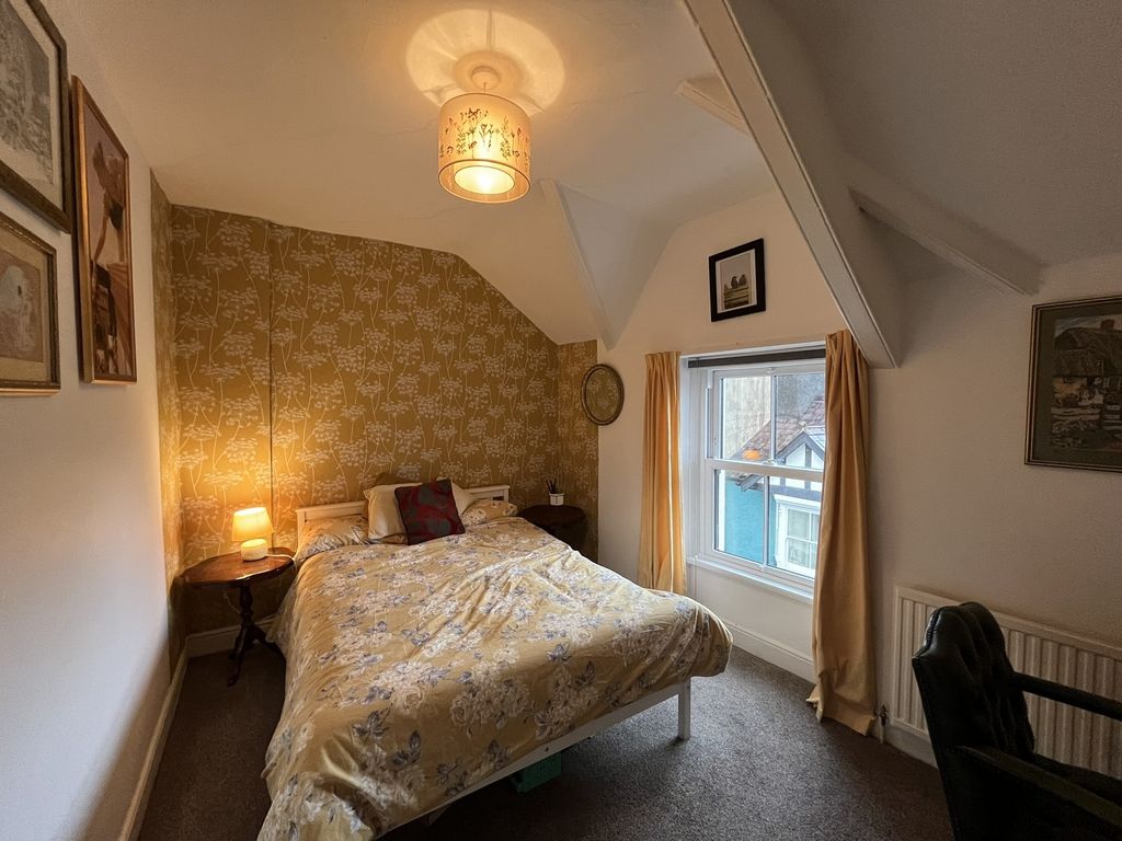 Additional image 9 of 2 bed flat for salePenrhiw 15 Carmarthen Street, Llandeilo, Carmarthenshire. SA19