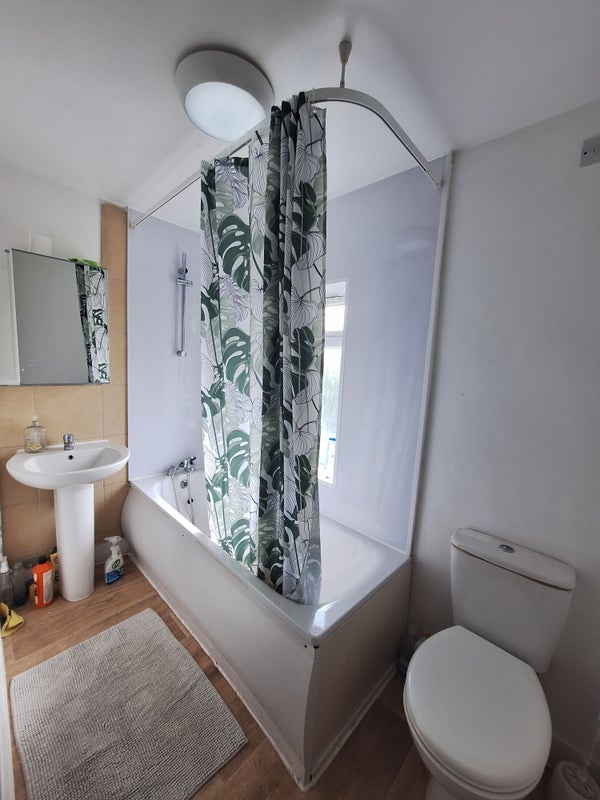 Additional image 3 of Room in a Shared House, London, E2, E2 6AW