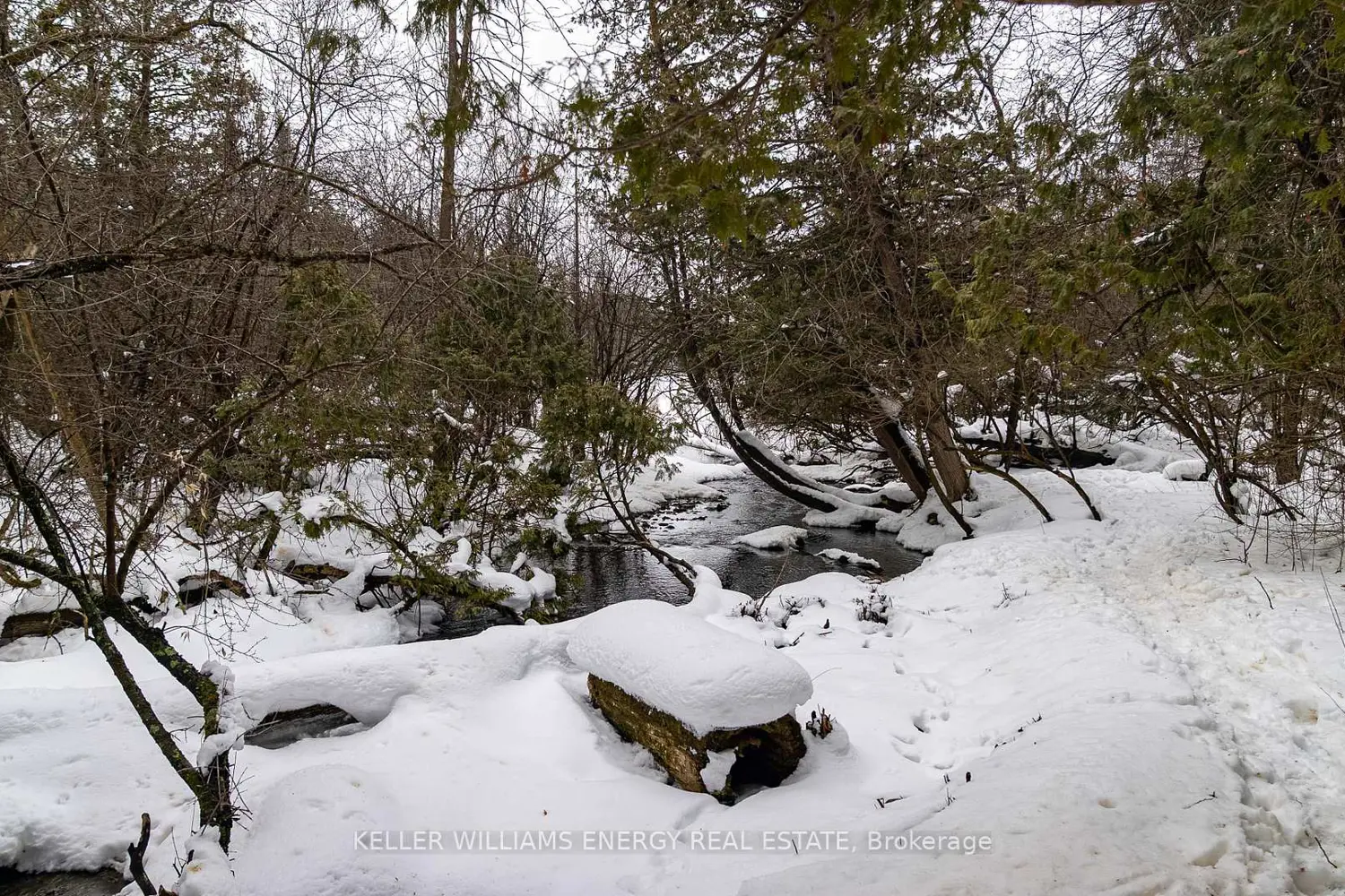 Additional image 19 of 108 Dutch Road