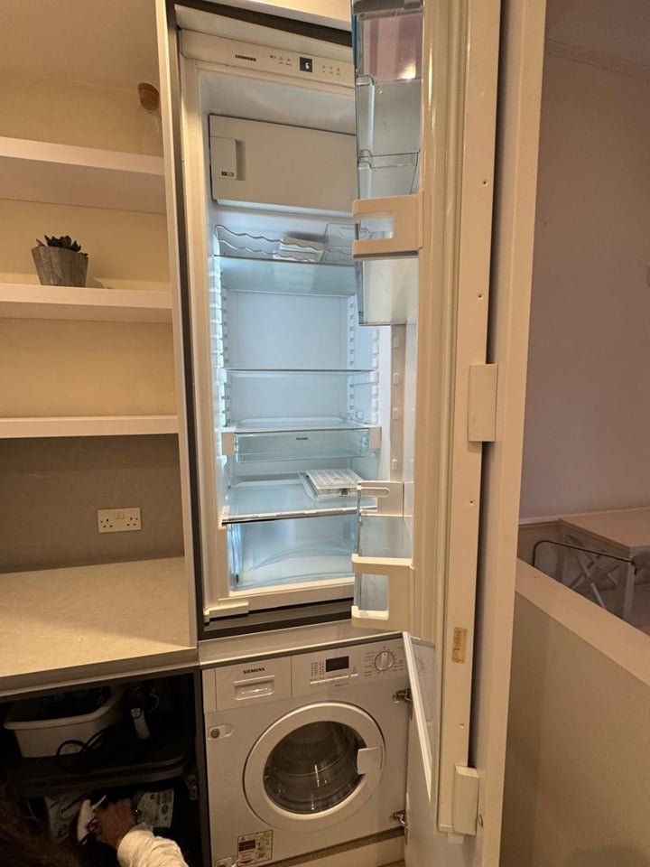 Additional image 6 of 2 Bed Flat, Earl's Court Square, SW5, N1 7GU