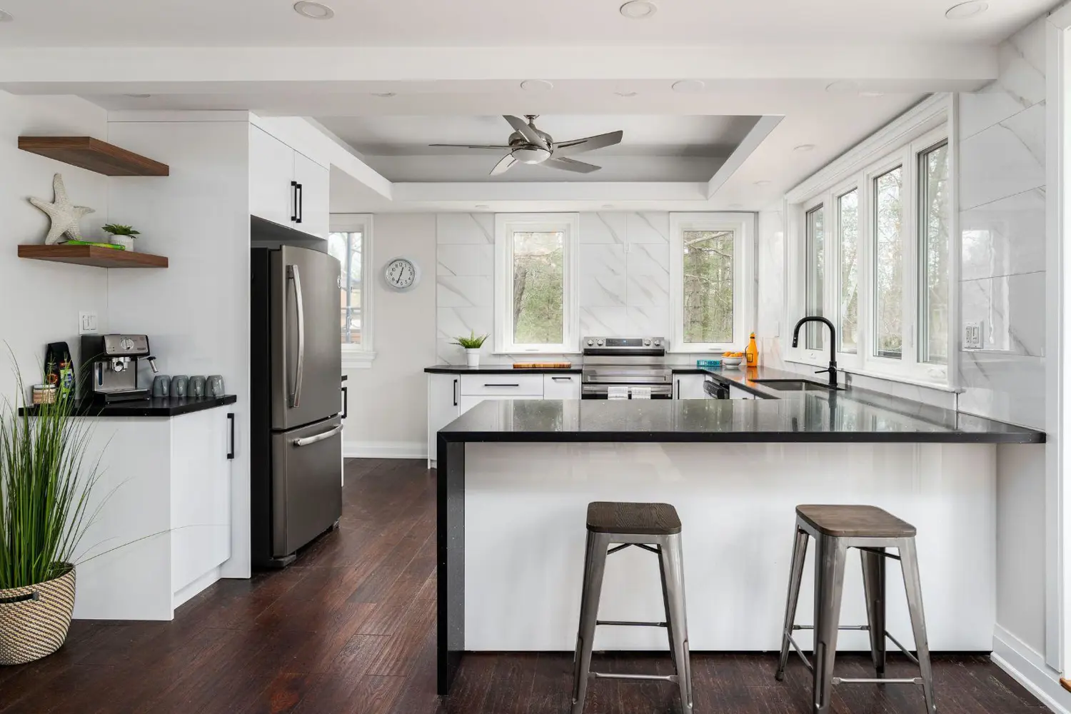 Additional image 16 of 613 Long Lake Road