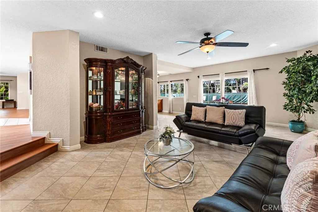 Additional image 11 of 1236 E Sierra Madre Ave, Glendora, CA 91741