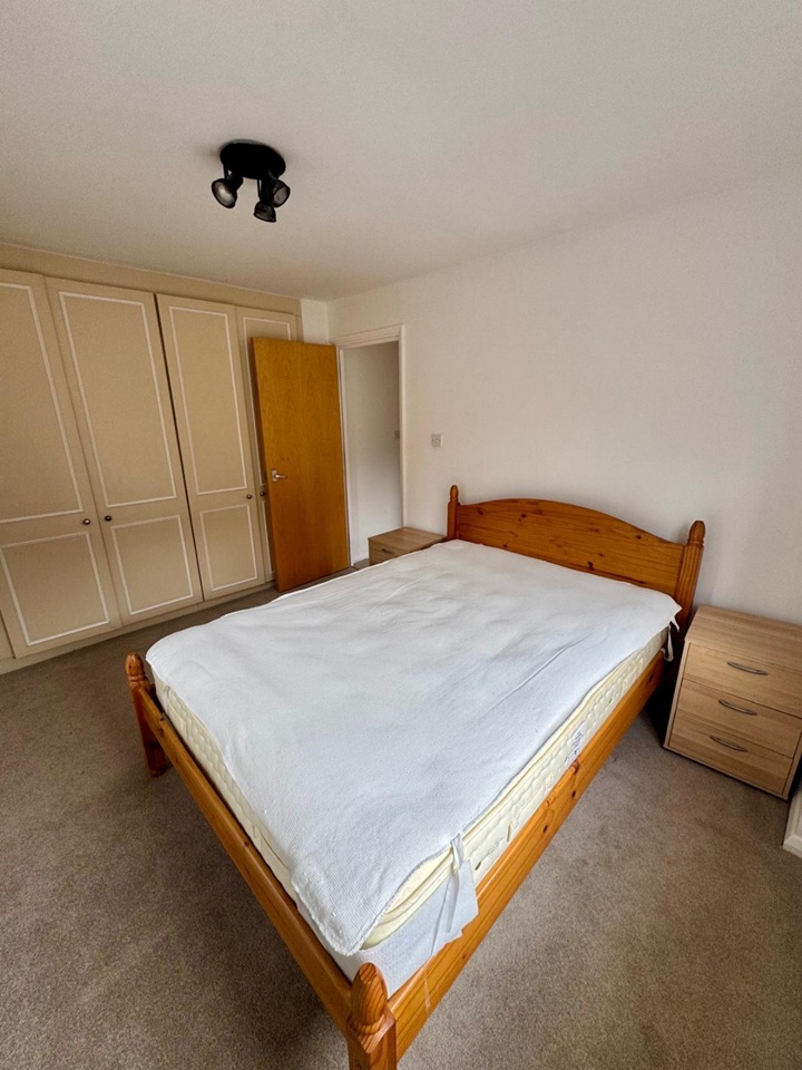 Additional image 8 of 2 Bed Flat, Kennet St, E1W, N1 7GU
