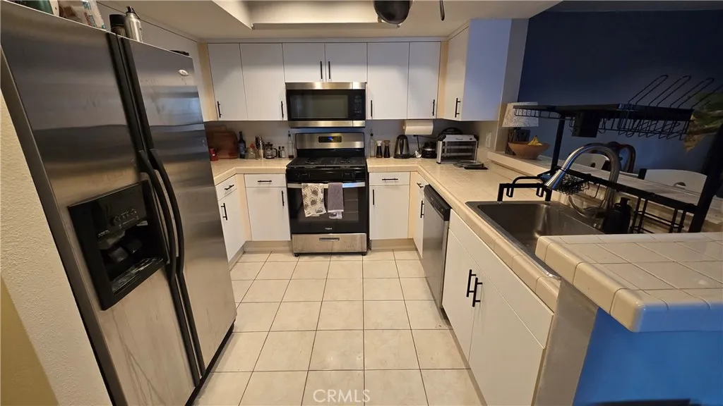 Additional image 31 of 35 Linden Ave Unit 301, Long Beach, CA 90802