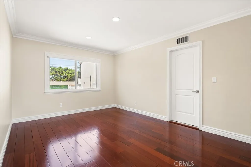 Additional image 33 of 19951 Lassen Street, Chatsworth, CA 91311