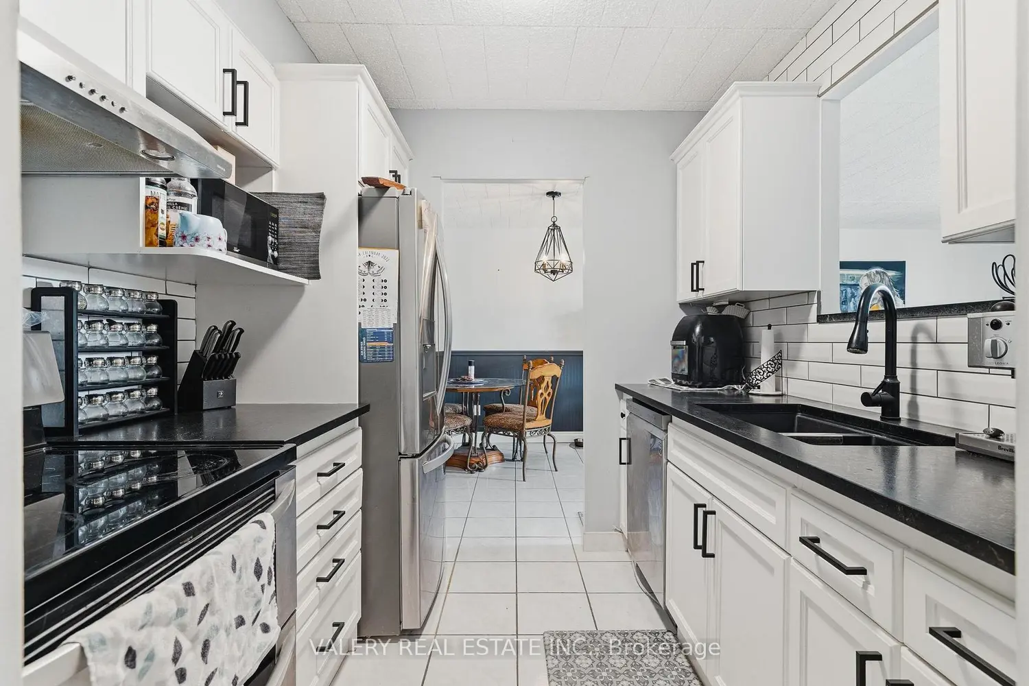 6 Walton Avenue 302 photo 2