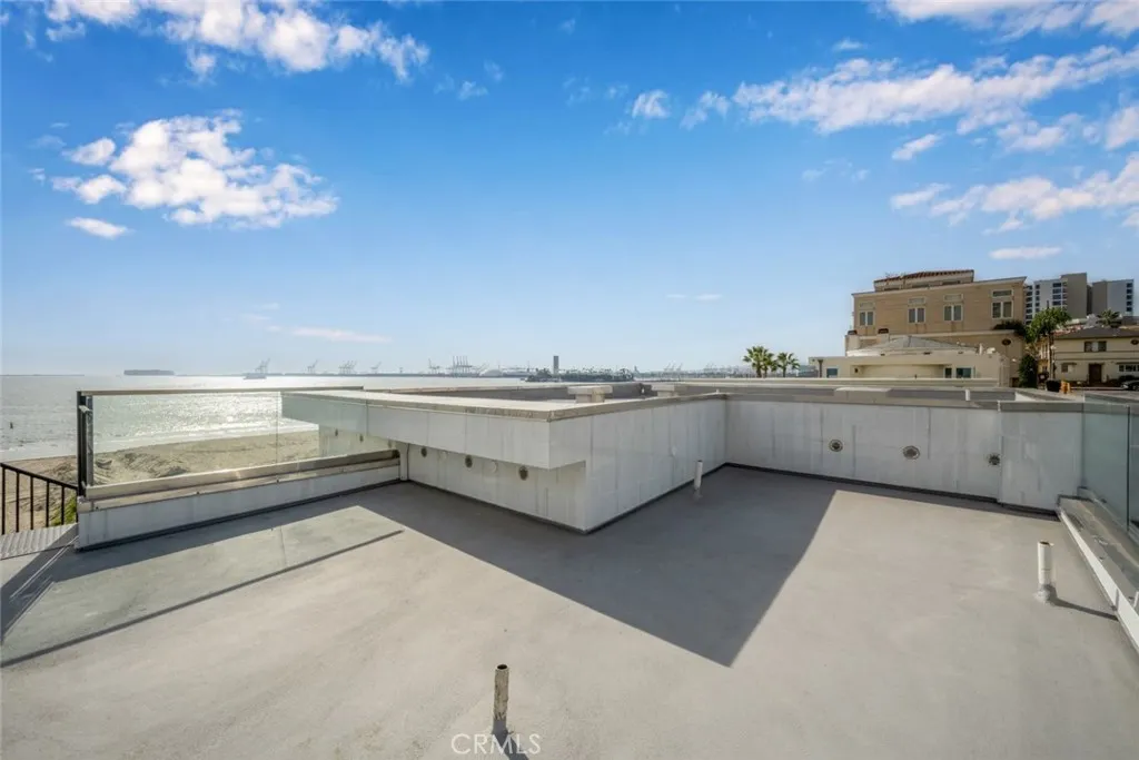 Additional image 54 of 1724 Bluff Pl, Long Beach, CA 90802