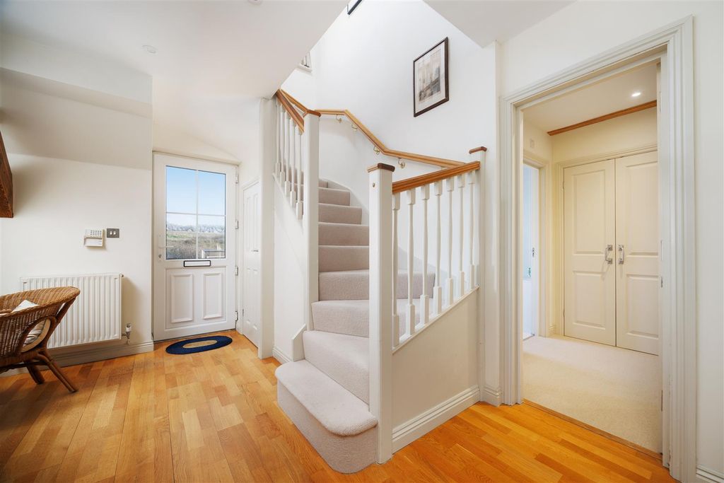 Additional image 11 of 3 bed flat for saleTreyarnon Bay, Padstow PL28