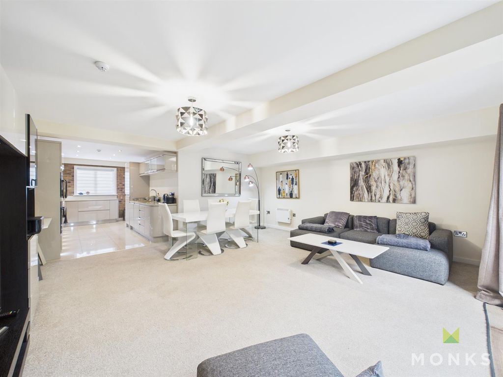 Additional image 10 of 3 bed flat for saleMill Road, Shrewsbury SY2